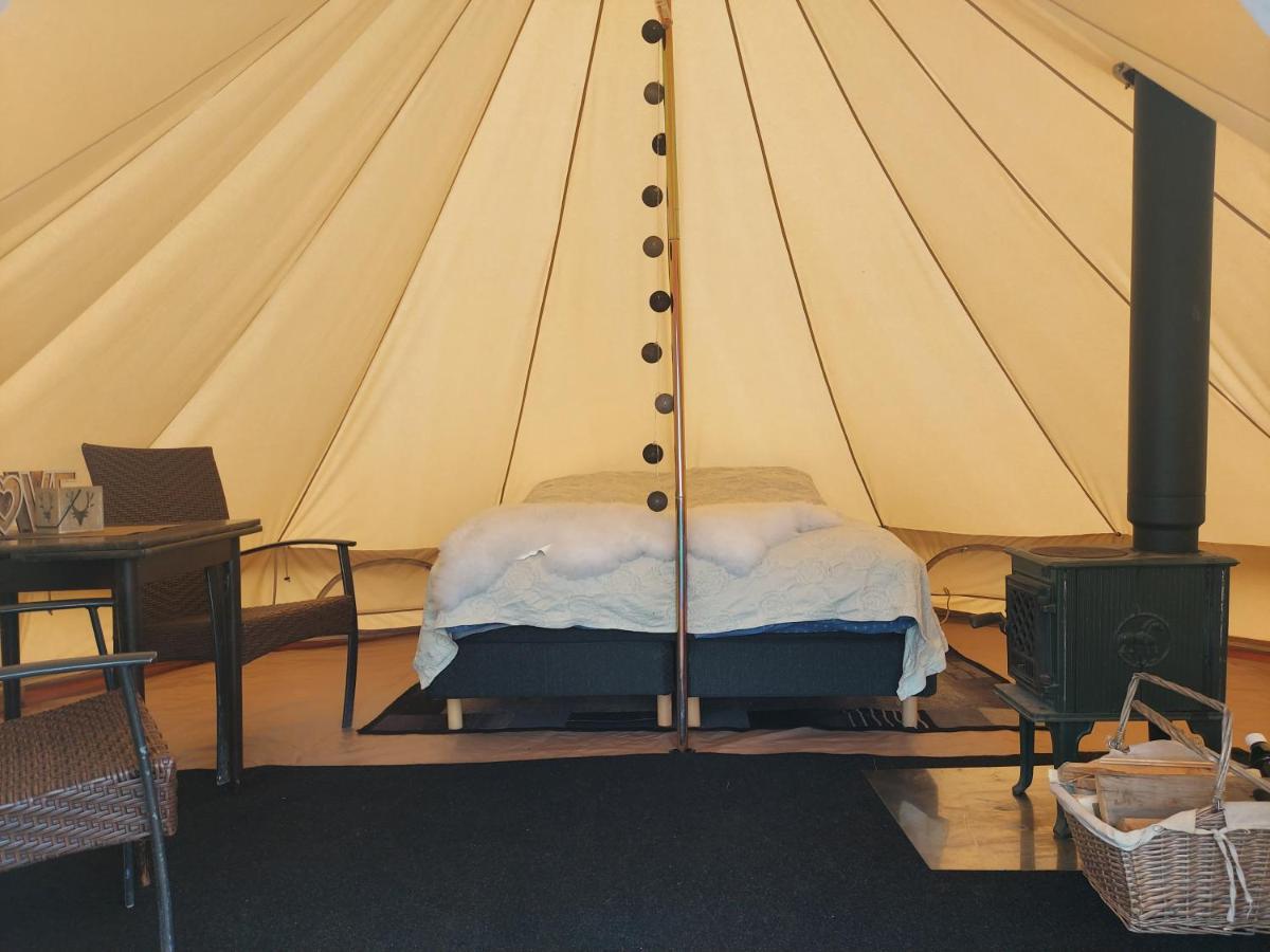 Villmarksgard Camping Hotel Hattfjelldal Buitenkant foto